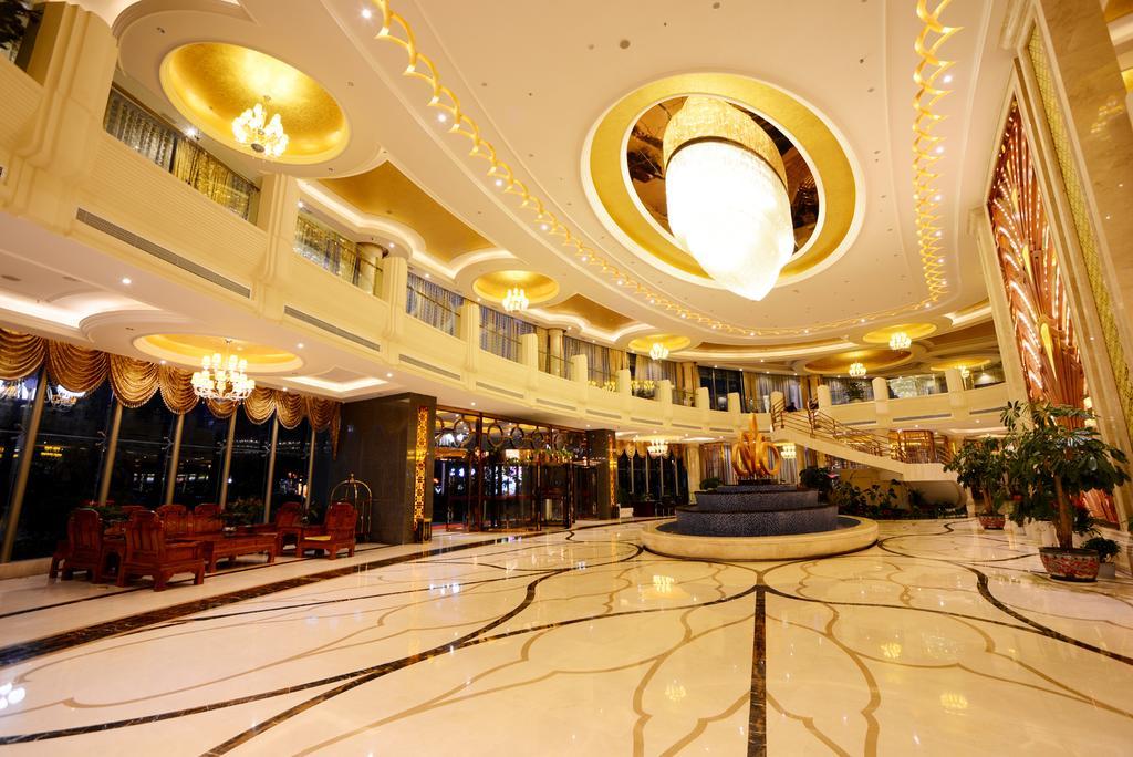 Xiangjiang Hotel Kunming Exterior photo